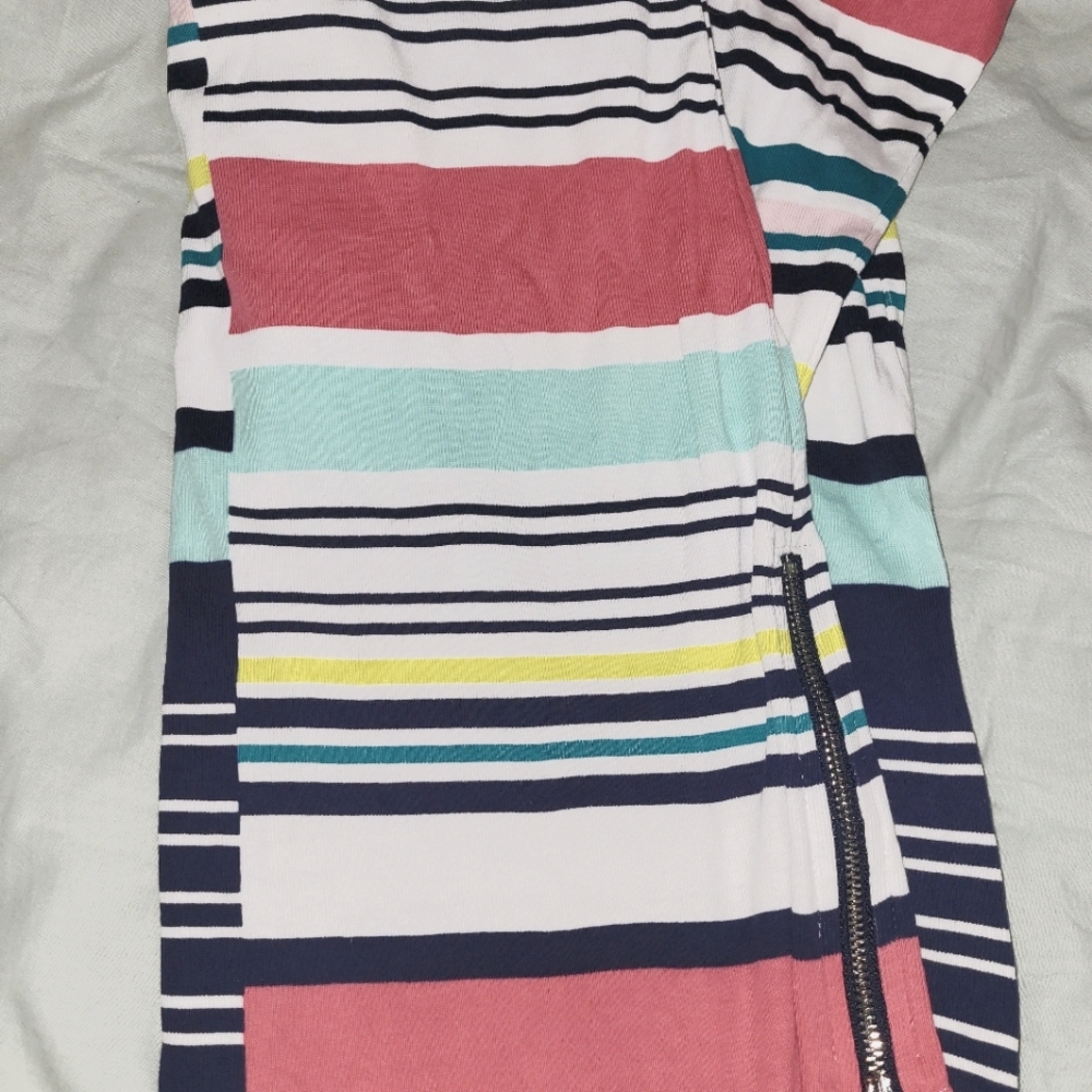 Tunic - Picture 5 of 7